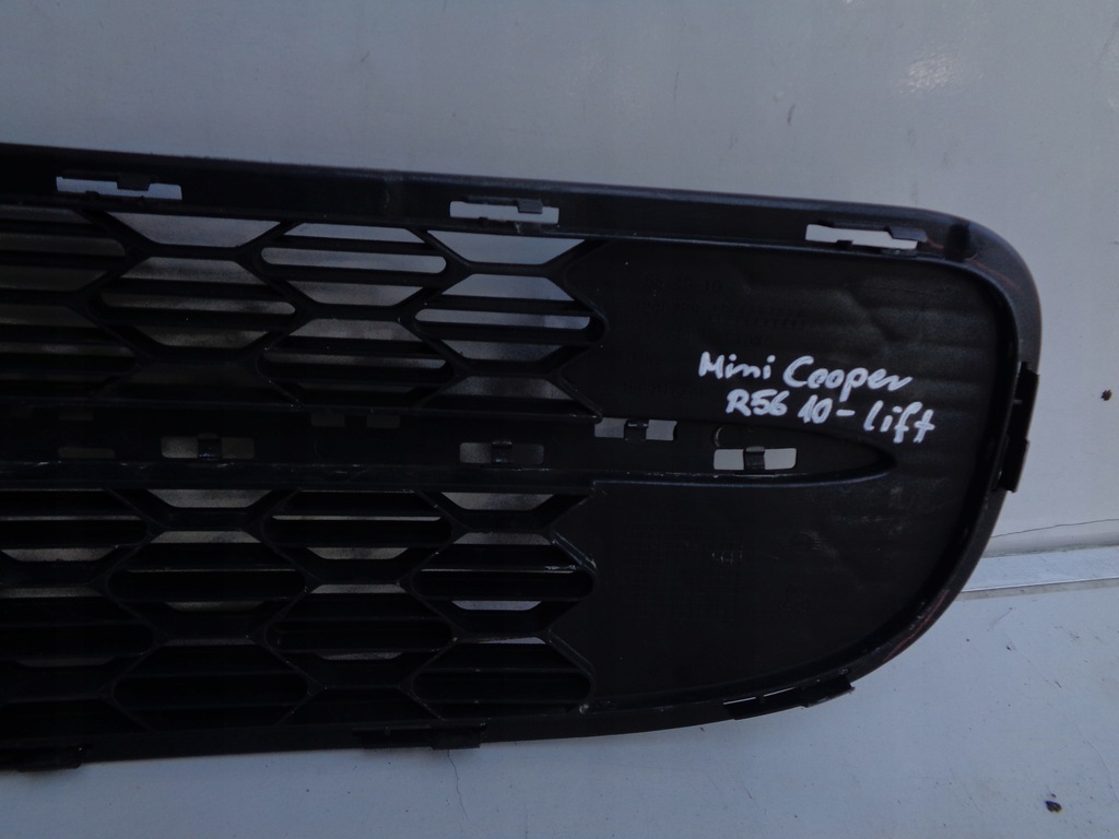 фото №3, Решётка бампера mini cooper one r56 10- lift