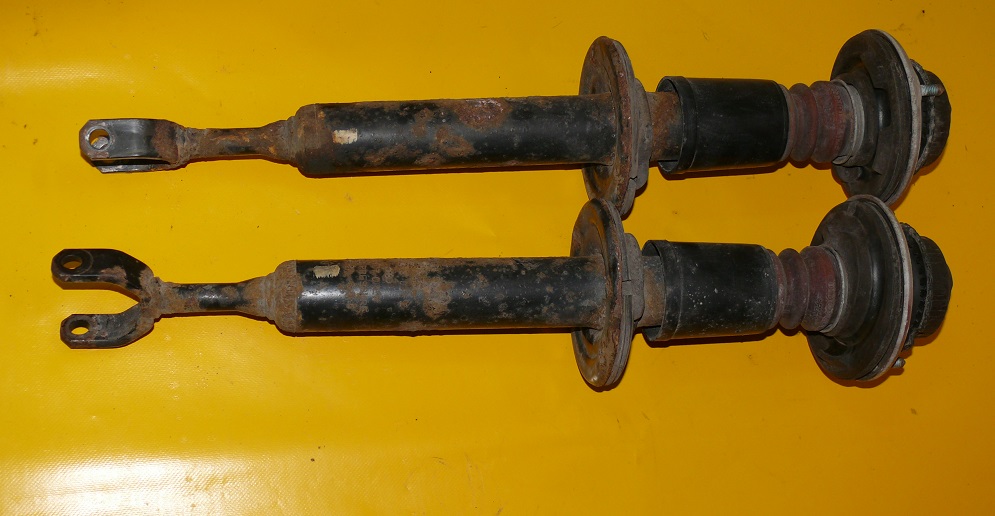 фото №1, Амортизаторы перед передние audi s6 a6 c5 4.2 2szt