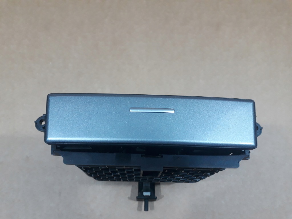 фото №4, Bmw e60 e61 попільничка бардачок 6976376