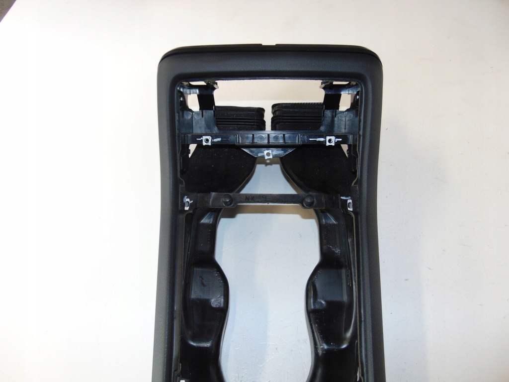 фото №8, Туннель средний audi a8 d3 lift 07-10 4e0