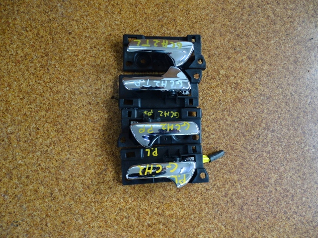 фото №1, Grand cherokee wk2 14r ручка средняя комплект