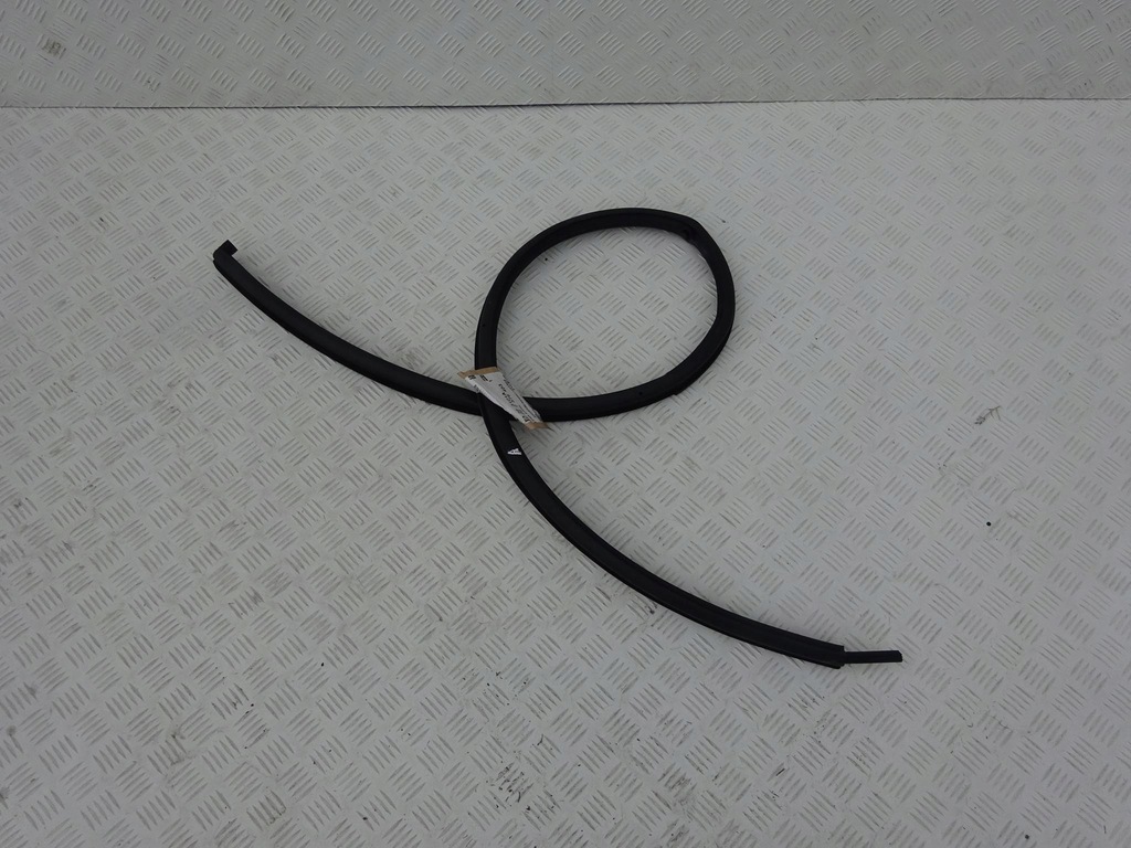 фото №1, Rolls royce dawn прокладка двері 7376403 7376404