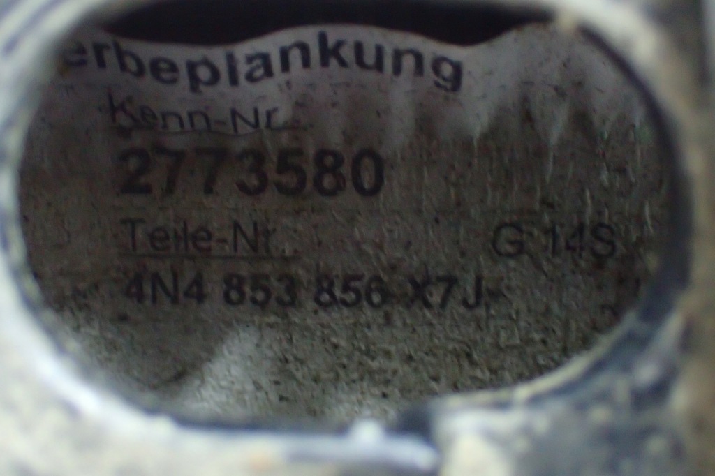 Audi a8 d5 4n молдинг порог порог правая 4n4853856 Недорого