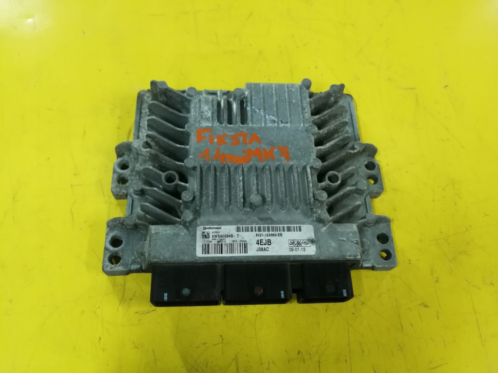 фото №1, Ford fiesta mk7 бортовой компьютер двигателя