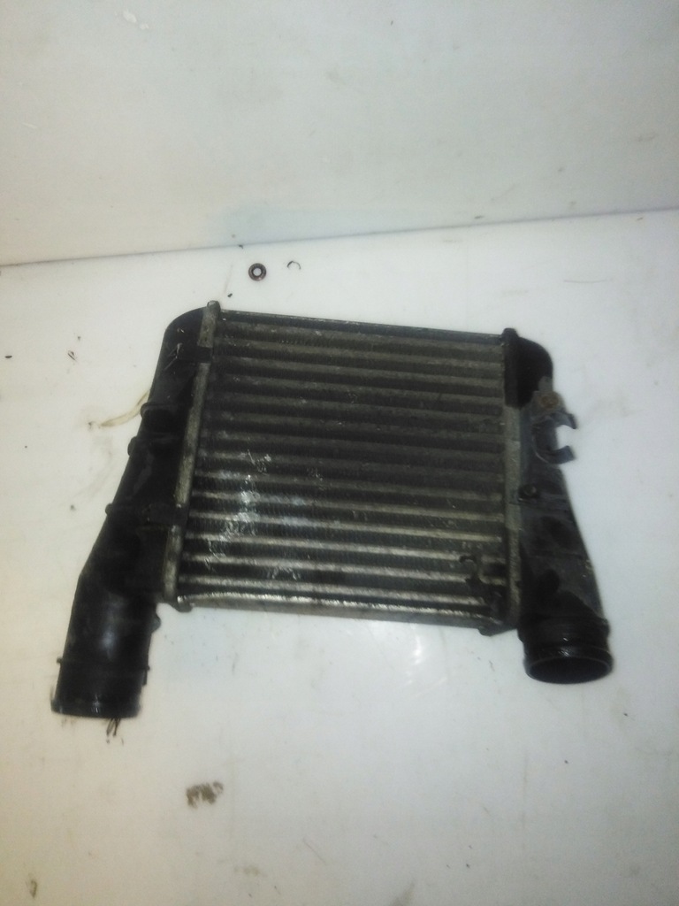 фото №1, Интеркулер audi a4 b7 2,0tdi