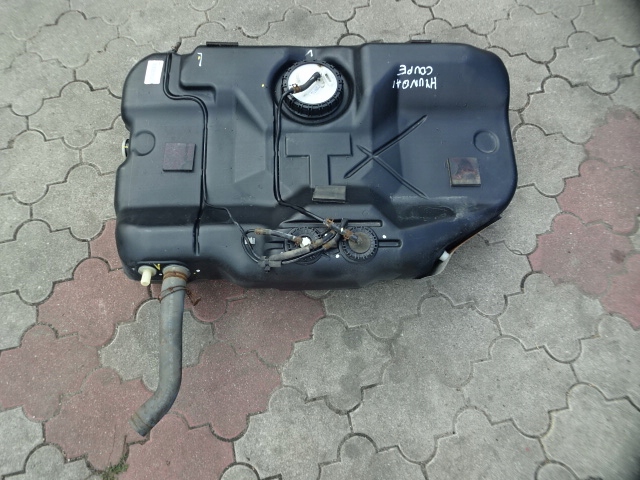 фото №1, Бак пального помпа hyundai coupe 2,0 benz.