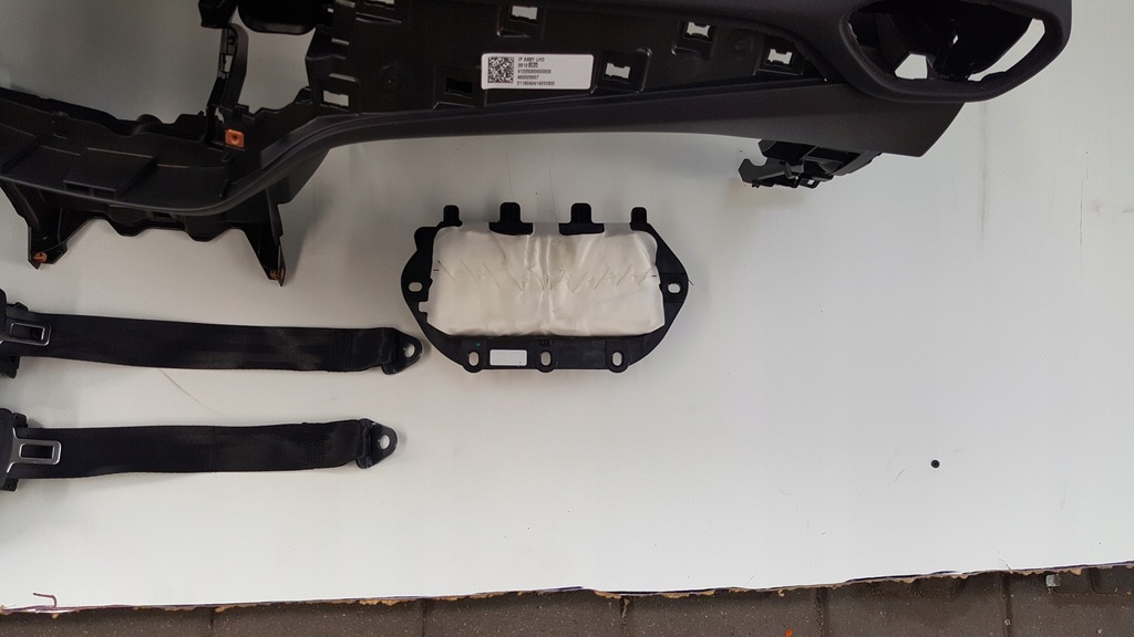 фото №5, Opel crossland панель приладів консоль подушка безпеки подушки безпеки ремені оригінал демонтаж
