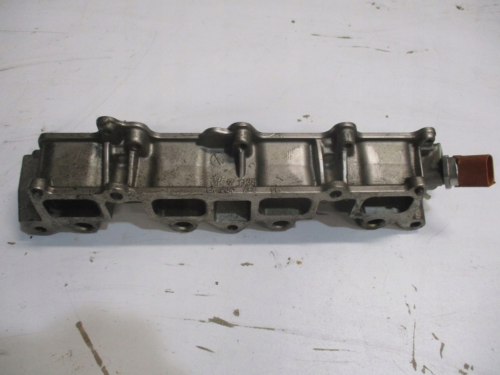 фото №4, Колектор всмоктуючий 38945632aq skoda rapid 1,4tsi