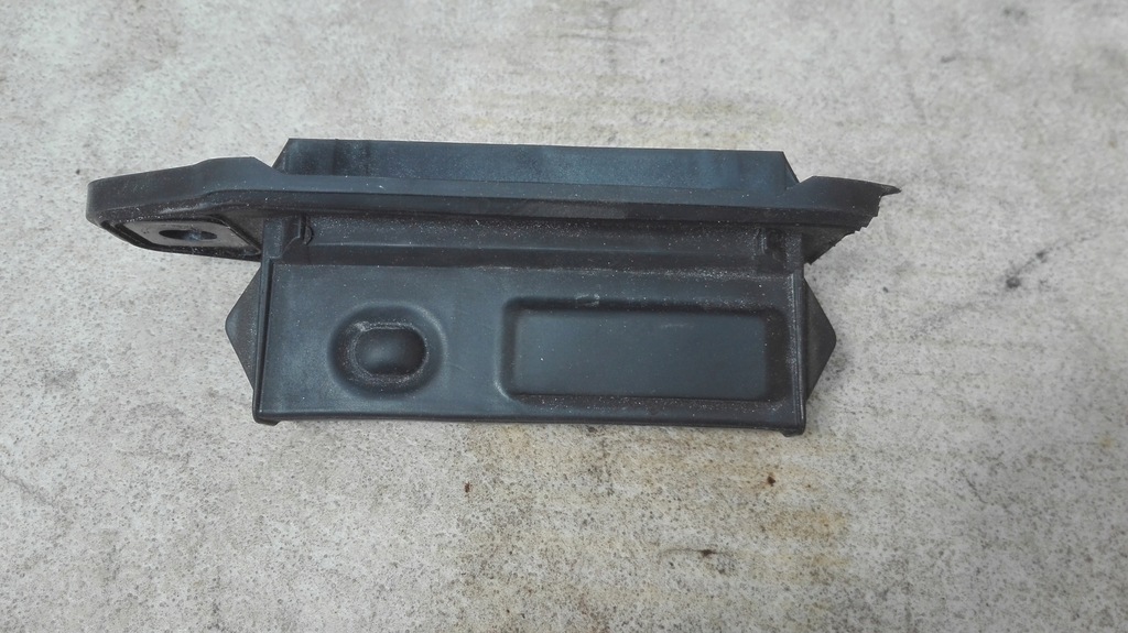 фото №1, Lexus ct200h lift 14-17 ручка кришки