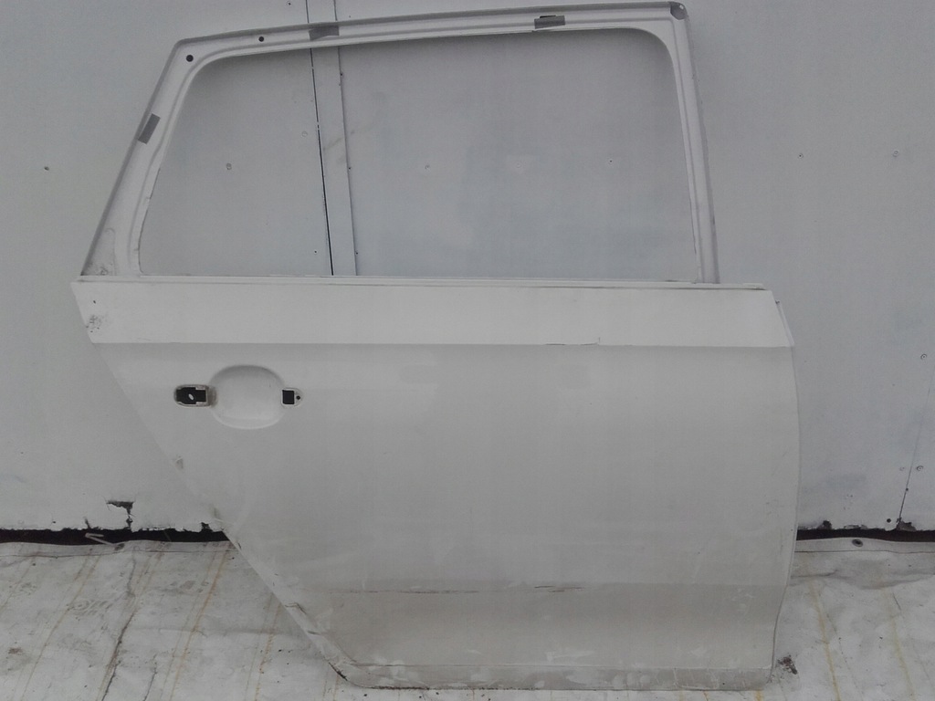 фото №1, Двері задня праве skoda rapid kombi spaceback 5jj833312