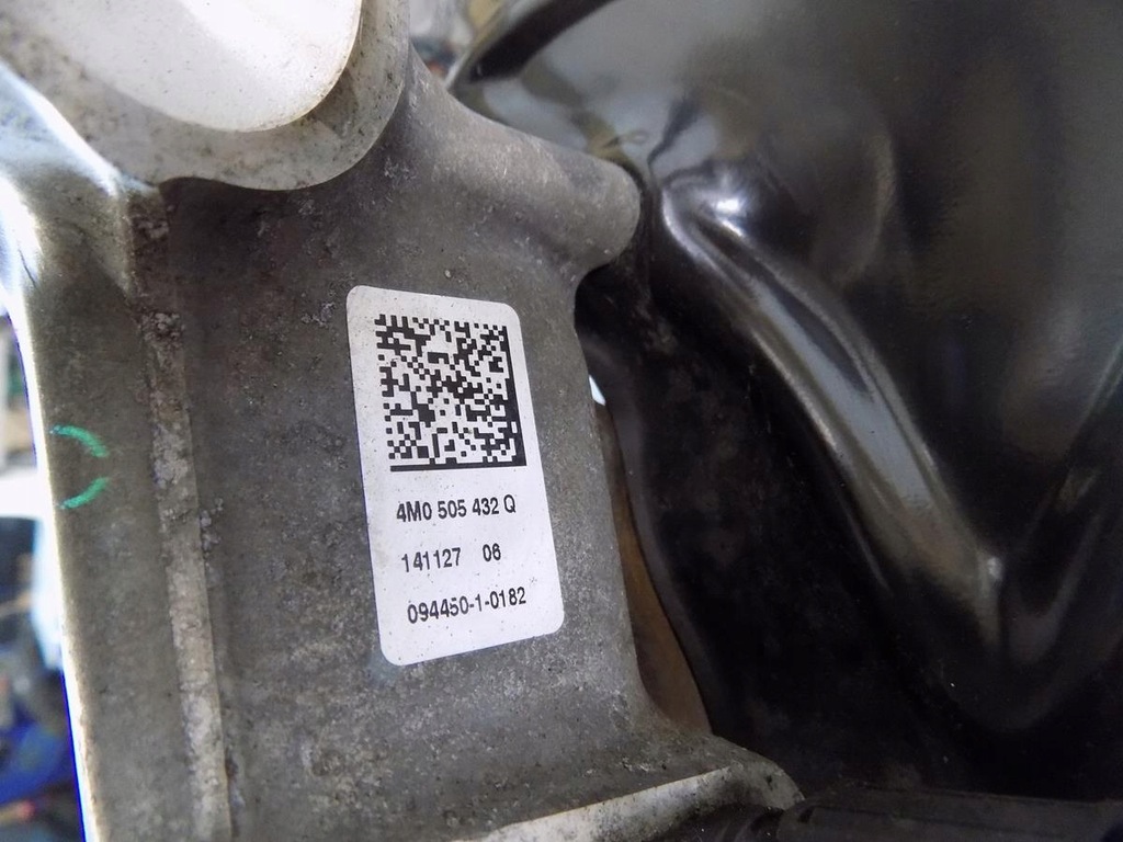 фото №4, Audi q7 4m поворотный кулак ступица правая задняя 4m0505432q