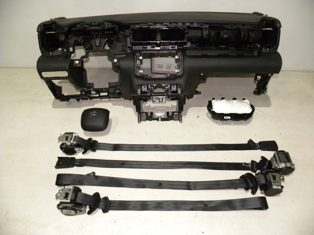 фото №1, Citroen c3 aircross приборная панель подушки безопасности ремни