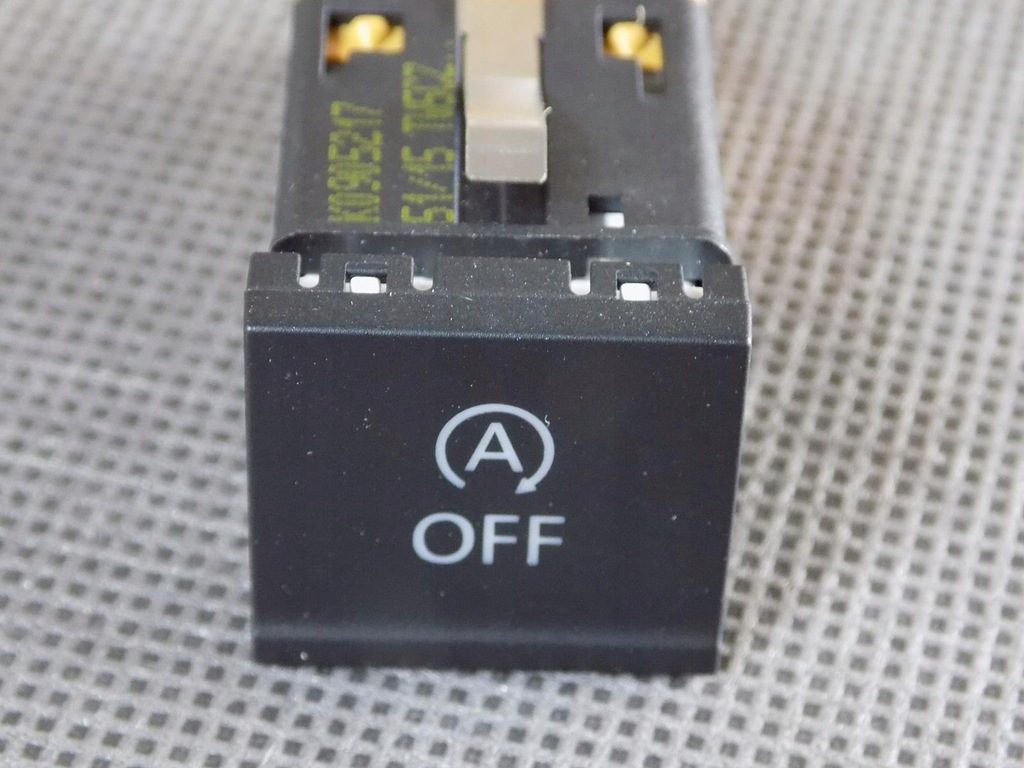 фото №1, Vw caddy iv 2k кнопка запуск стоп 2k0905217