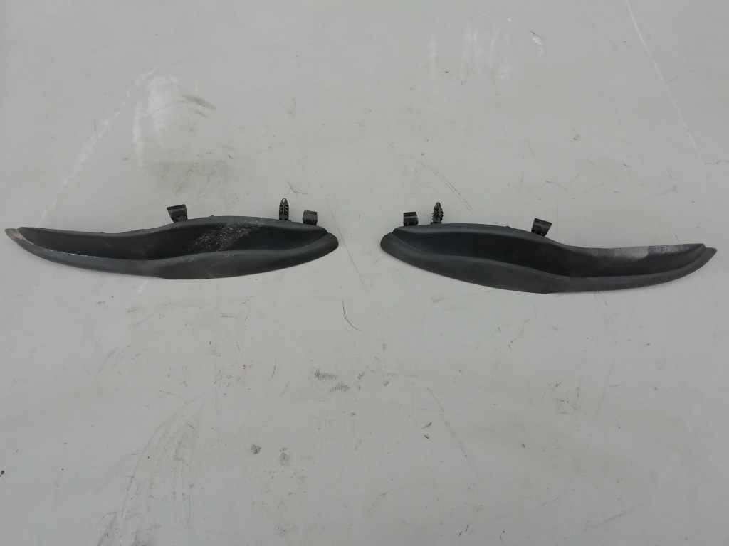 фото №1, Заглушка жабо правая левая перед laguna 3 iii