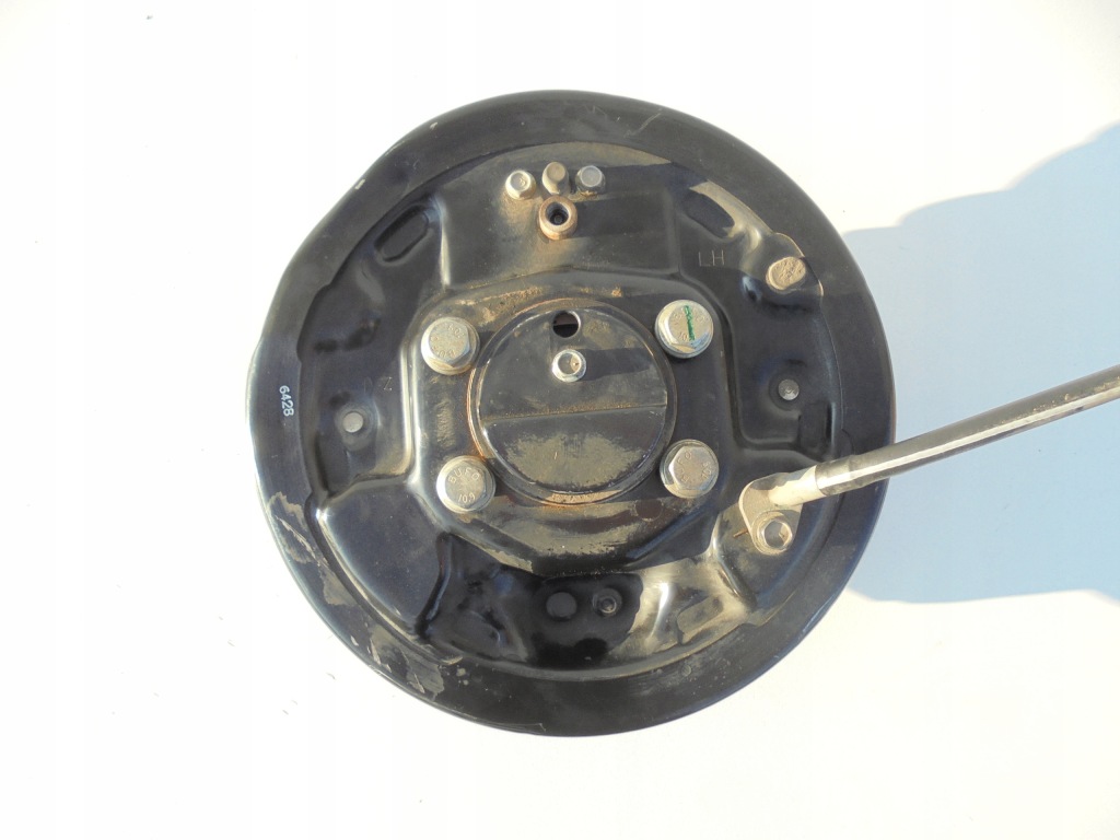 фото №6, Nissan juke f15 гальмівні колодки гальмівні ступиця лівий задня