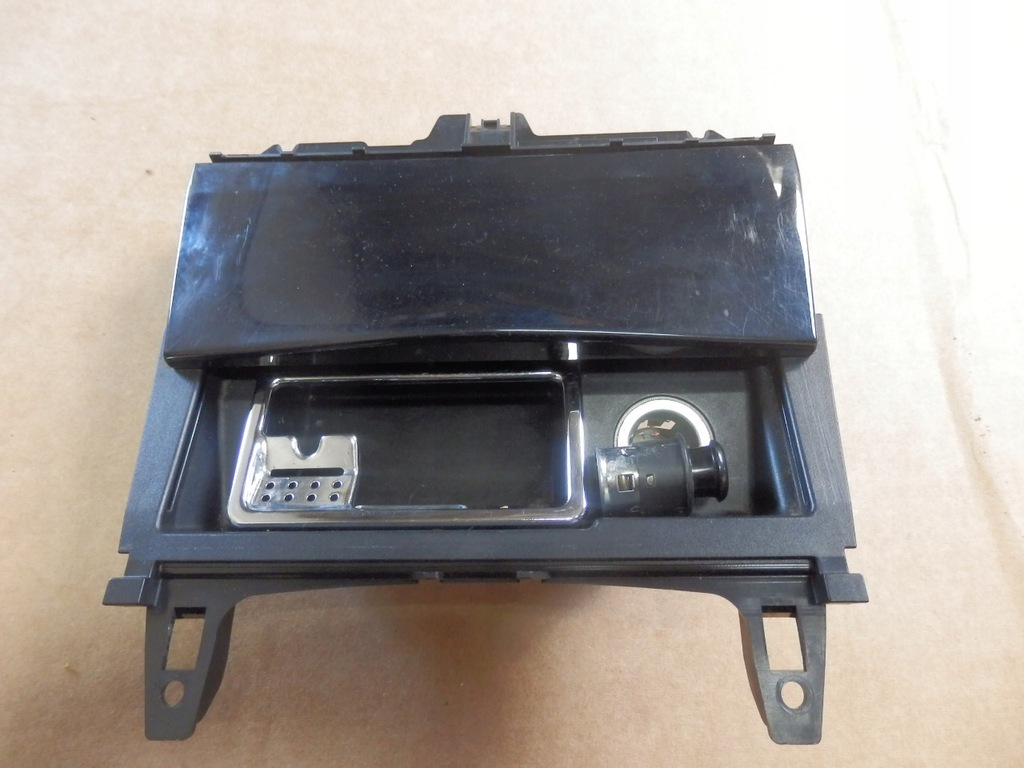 фото №5, Mercedes glk попільничка бардачок прикурювач