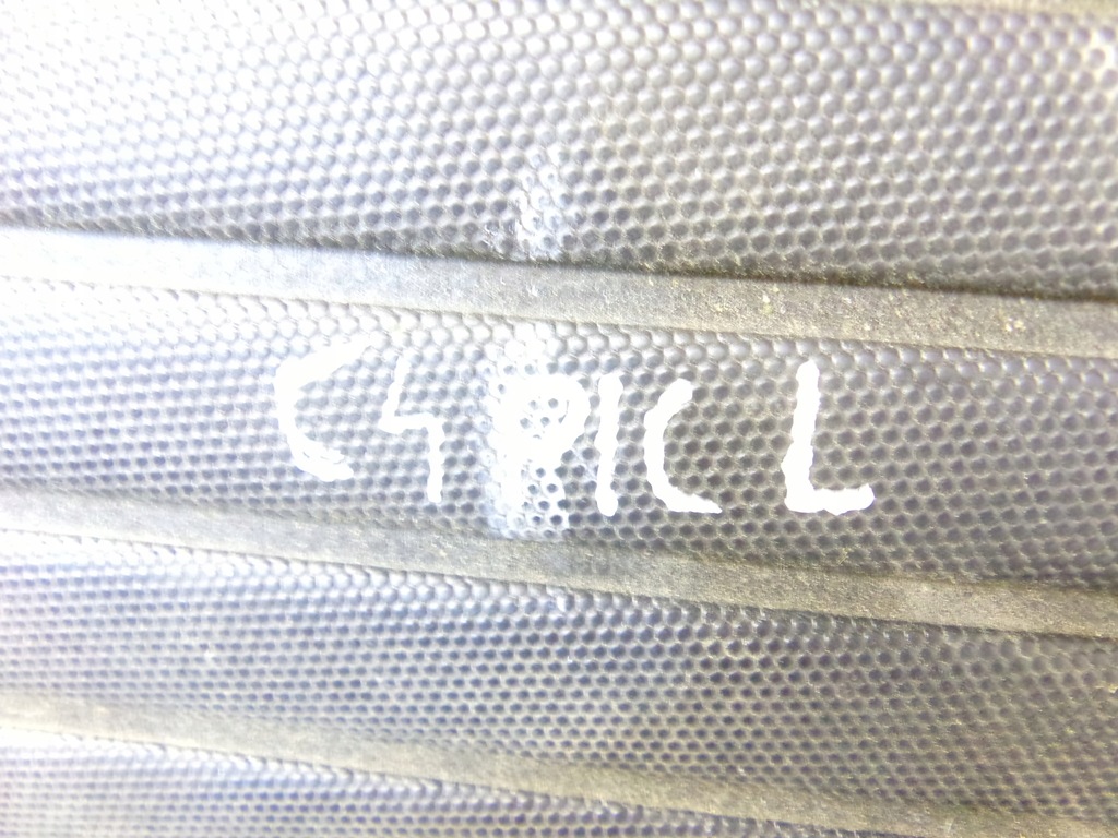 фото №8, Коврик обшивка левый перед c4 picasso eu