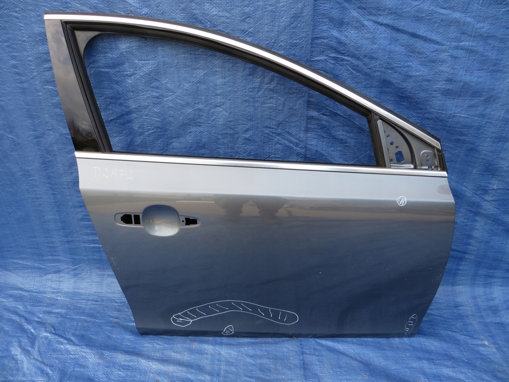 фото №1, Volvo v40 дверь передние правое перед