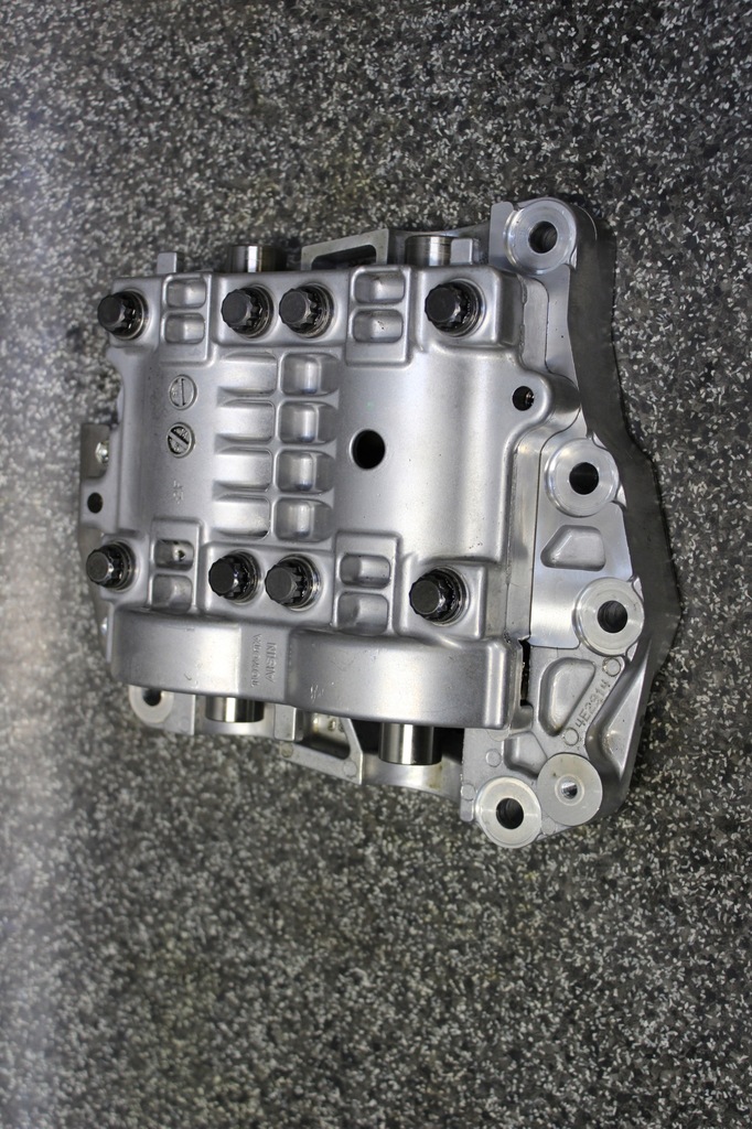 фото №1, Toyota rav4 iv 13r- 2.2 d-cat 2ad насос оливи