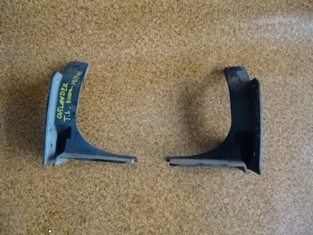 фото №1, Mitsubishi outlander 11r пластик направляющая бампера ty