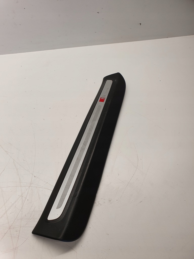 Купить Накладка порог левая задний audi q7 4l0853375f s-line