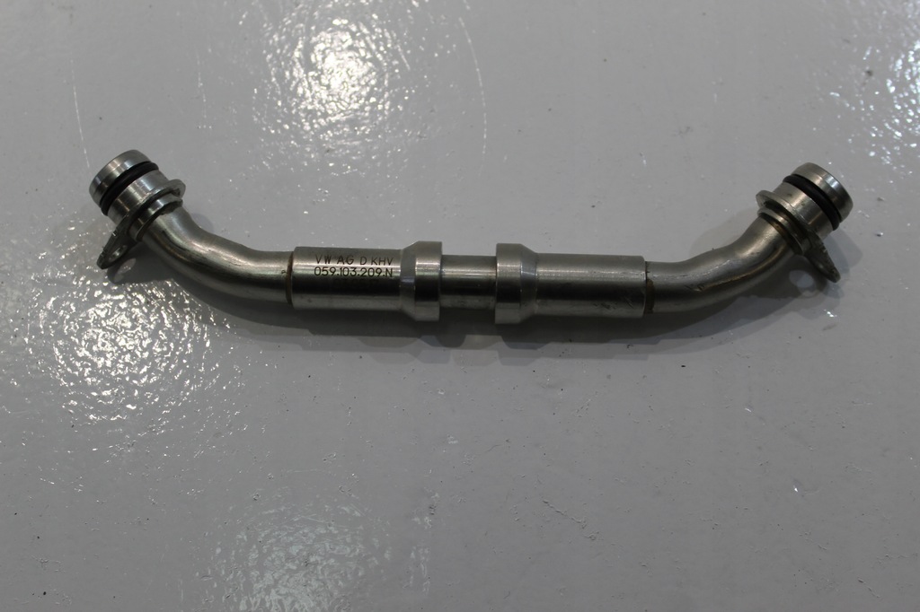 фото №1, Vw touareg 3 труба вентиляційна 059103209n