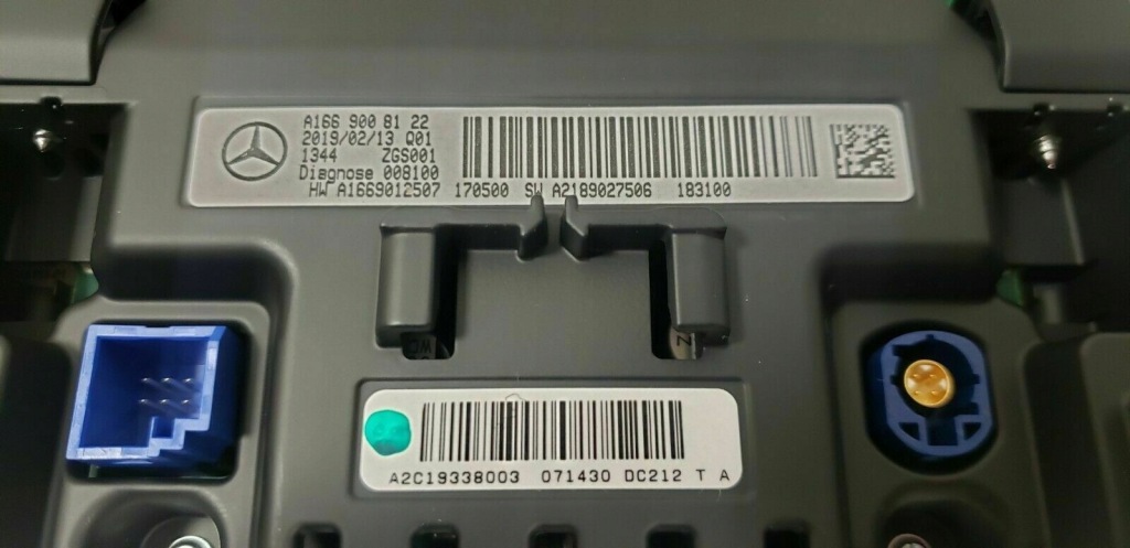 Монітор mercedes w166 cla gla gle w242 a1669001420 Доставка