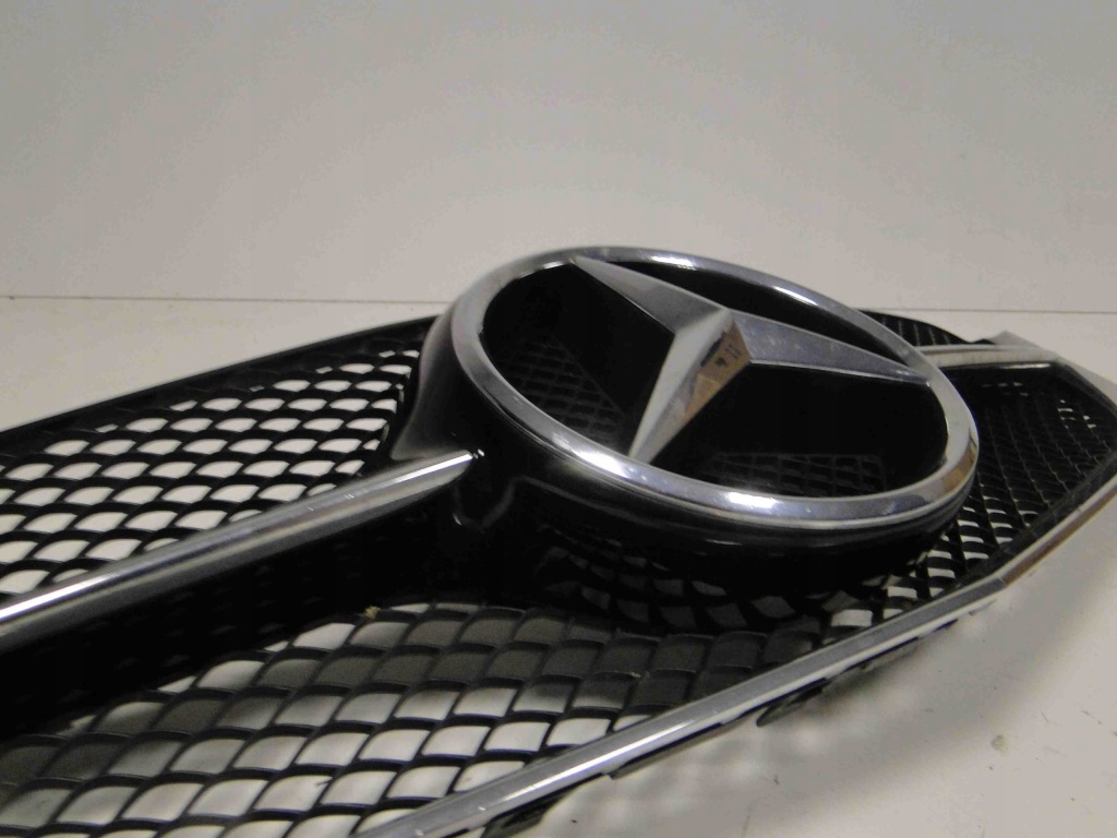 Mercedes e klasa 207 coupe lift amg решітка радіатора решітка радіатора Зі Шроту