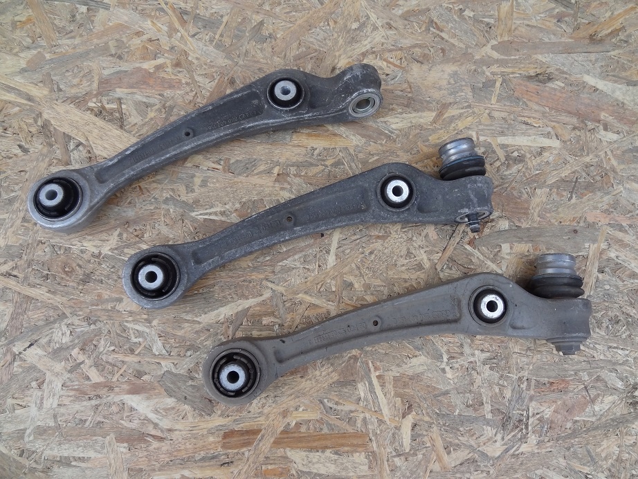 Купити Правий важіль перед audi a4 b8 a5