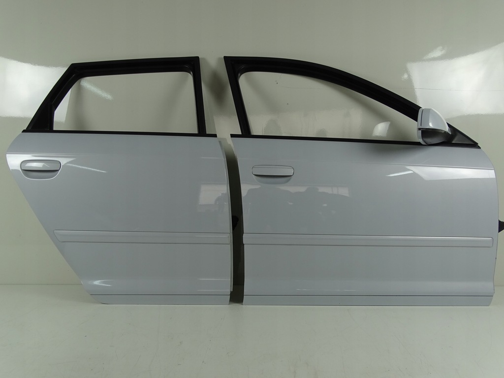 фото №1, Audi a3 rs3 8p lif двері праве задні ly7f