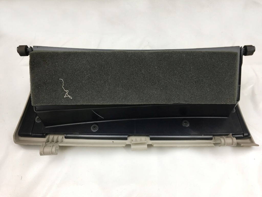 фото №6, Chrysler pacifica 03-07 бардачок пассажира