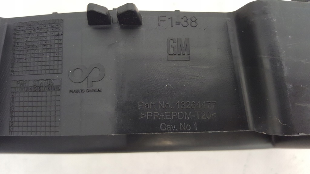 фото №9, Opel astra j 4 iv направляющая кронштейн бампера перед