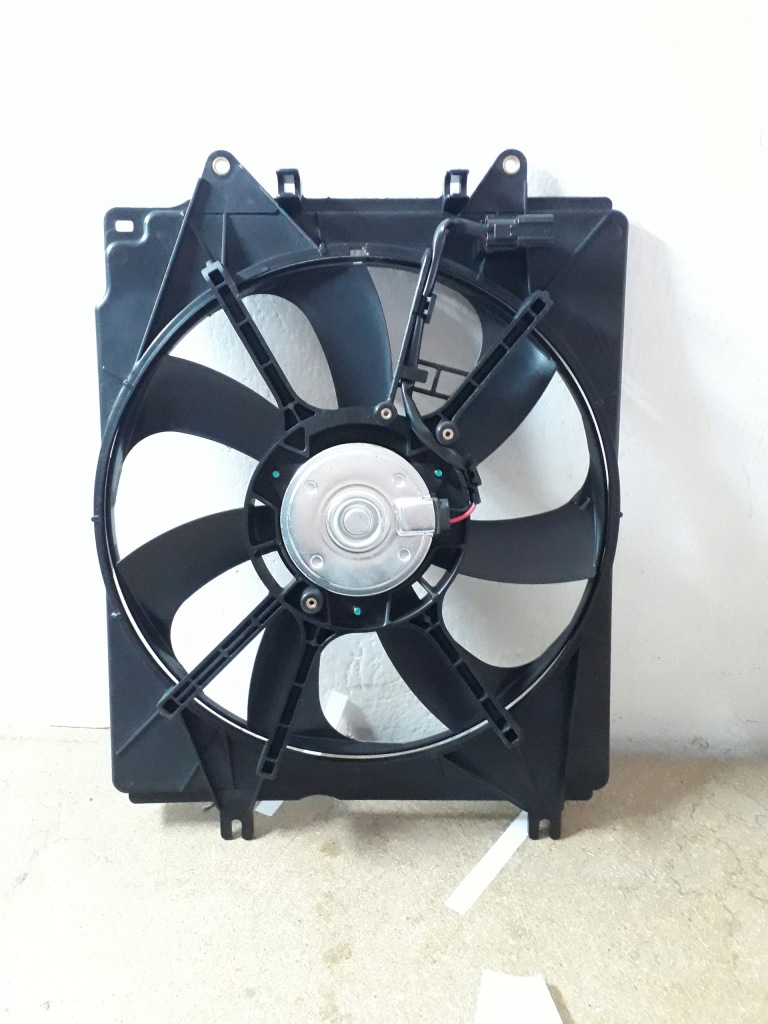 Новый вентилятор радиатора a/c honda cr-v po 2017 r в Украине