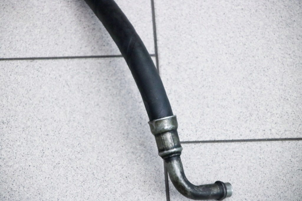 Bmw 325tds патрубок шланг трубка підсилювача Доставка