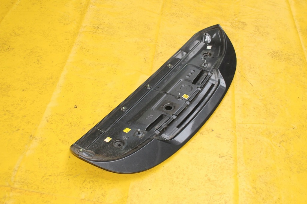 фото №8, Накладка спойлер крышки задняя hyundai i40 kombi 13r