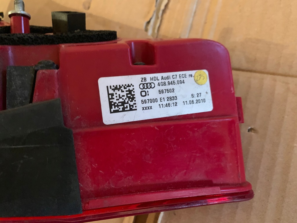 фото №2, Audi a7 задня права лампа