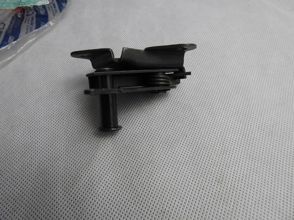 фото №7, Замок блокировка спинка сиденье правый fiat uno