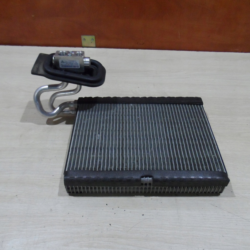 фото №10, Радиатор отопителя bmw x5 f15 15r