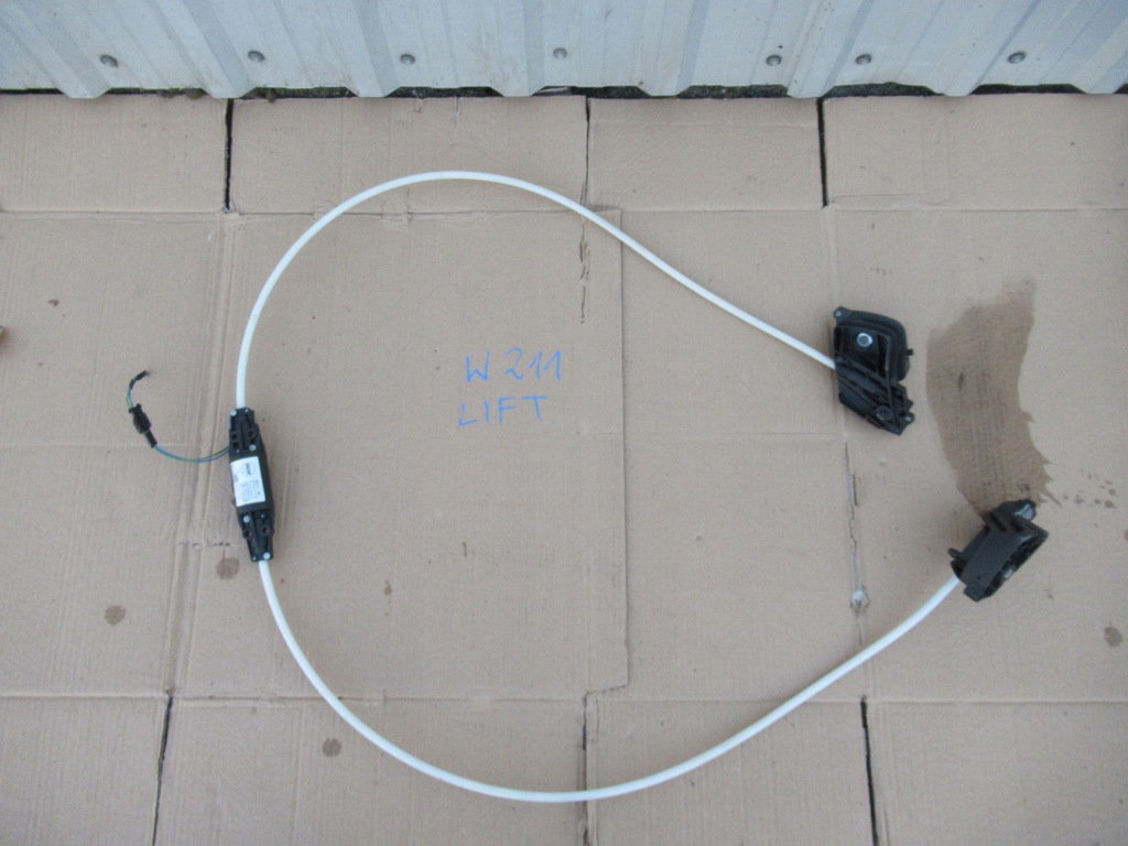 фото №1, Mercedes w211 механізм шторка a2118205442