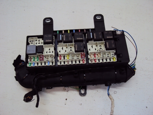 фото №4, Коробка запобіжників jaguar f-pace