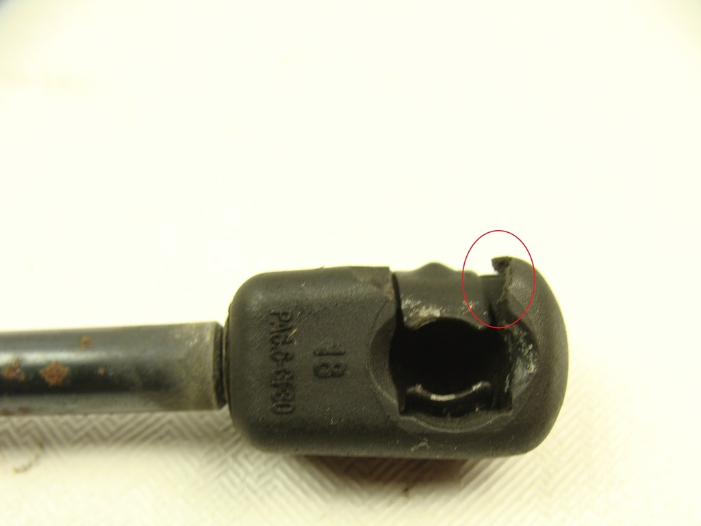 фото №7, Привод амортизаторы крышки задняя dodge nitro 07rok