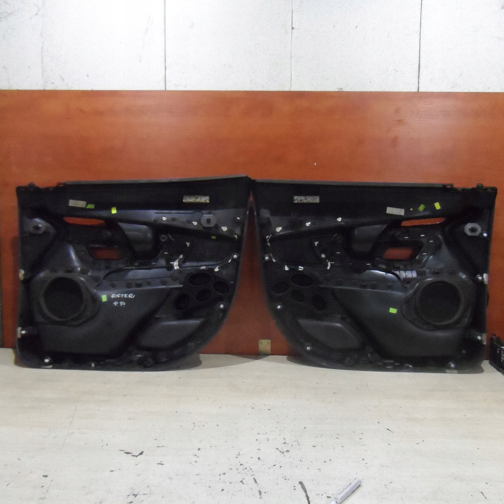 фото №10, Обшивка оббивка двері перед peugeot rifter 19r