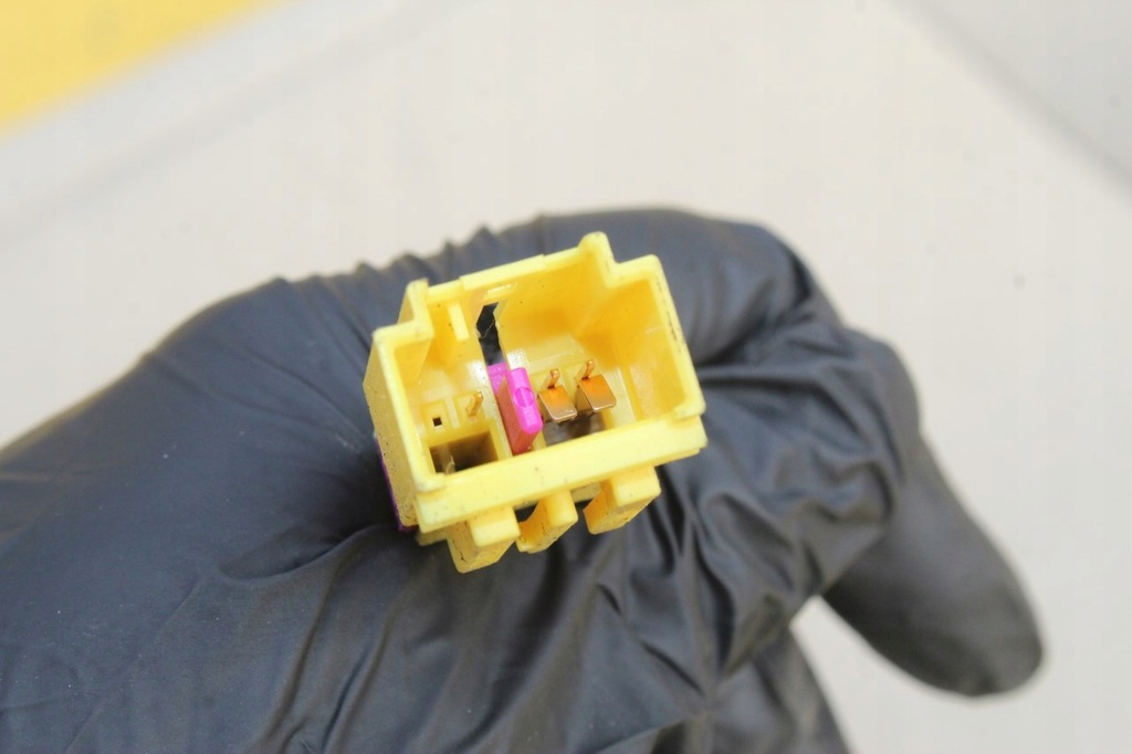 фото №7, Спинка сиденье правый перед передние audi a2