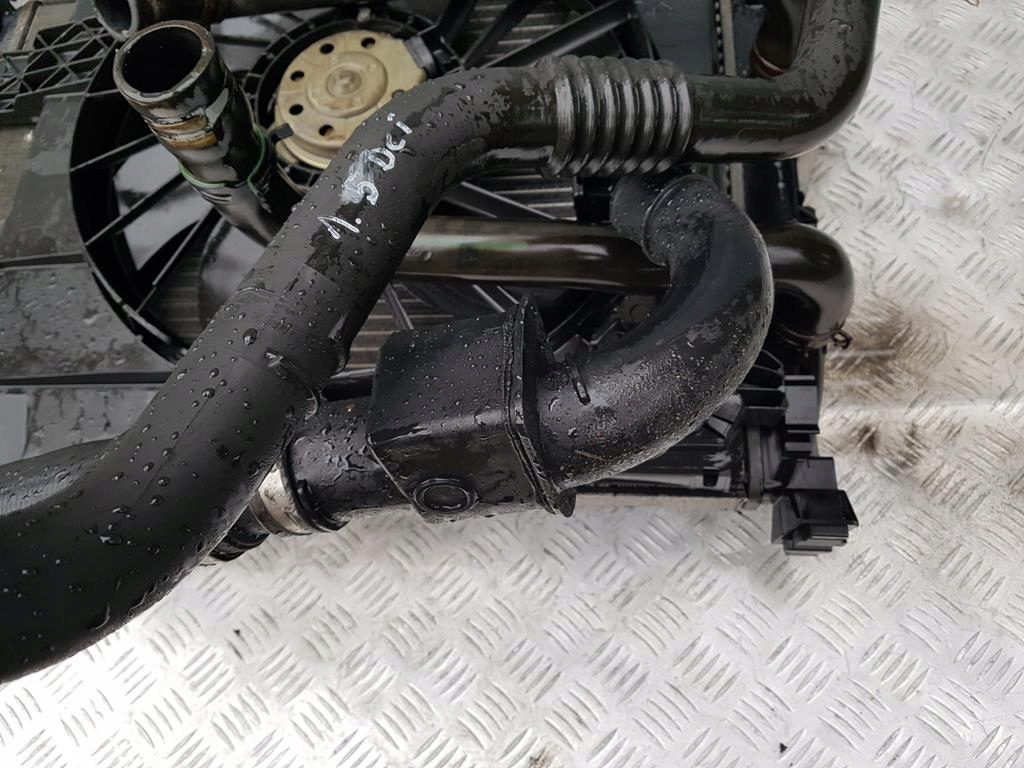 Megane 2 02- 1.5 dci пабтрубок  труба шланг интеркулер Доставка