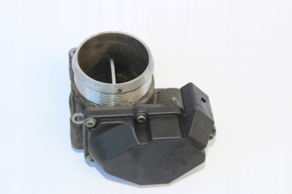 фото №1, Дроссельная заслонка a2c53249826, 076128063a vw 2,5 tdi