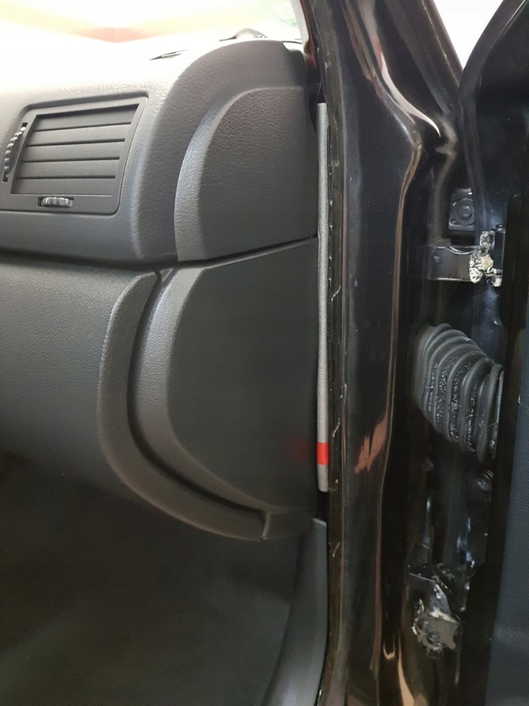 фото №1, Skoda octavia i lift заглушка консоли верхний