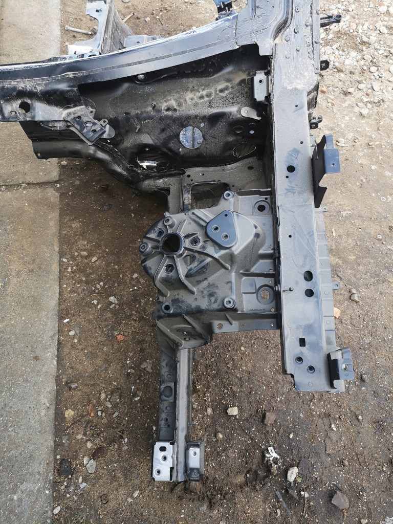 фото №2, Jaguar f pace чверть лівий перед