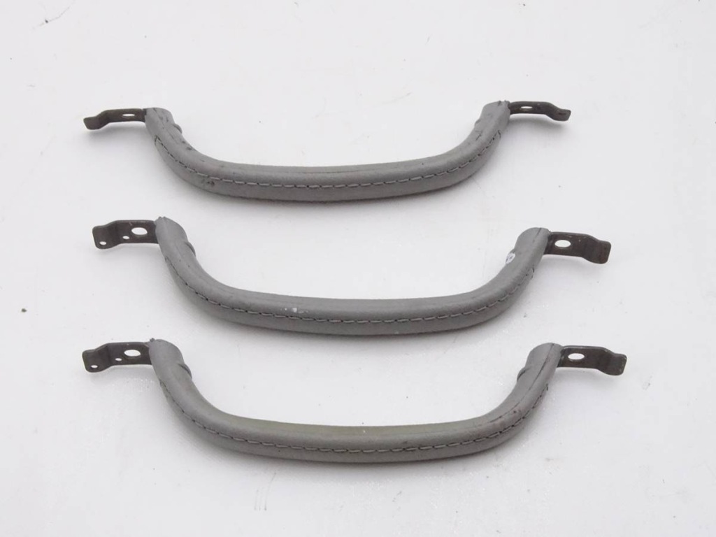 фото №3, Mitsubishi l200 96-06 ручка потолочный