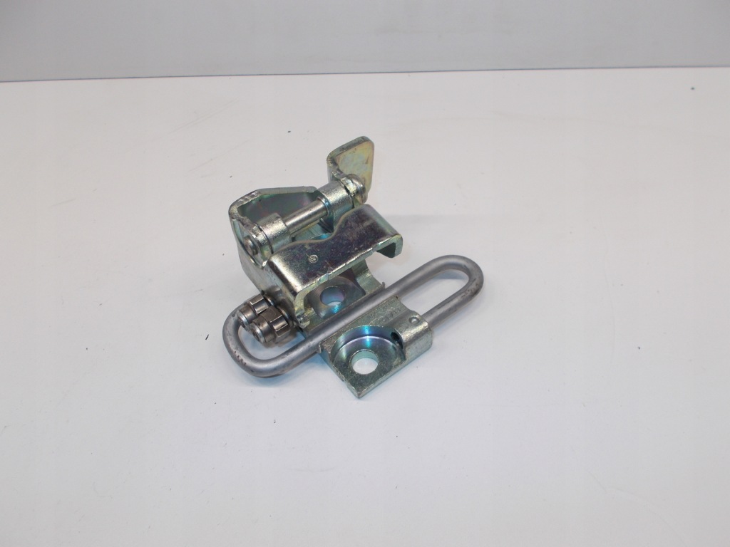 фото №1, Петля дверь правый задняя vw golf iv 4 5 6 vi jetta