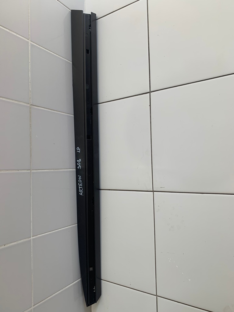 фото №1, Молдинг двері лівий перед vw arteon 3g8 3g8853969b